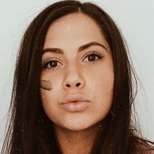 Demi Engemann Headshot 3 of 6