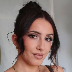 Demi Yates Headshot 3 of 6