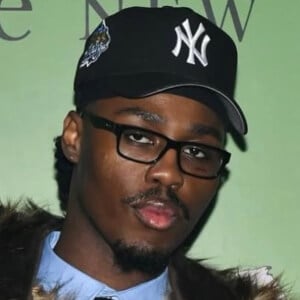 Denzel Dion Headshot 3 of 10