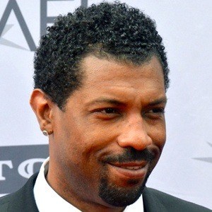 Deon Cole Headshot 3 of 10