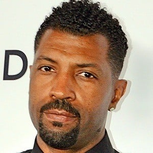 Deon Cole Headshot 7 of 10