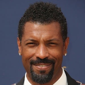 Deon Cole Headshot 9 of 10