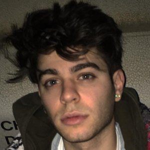 Derek Couture Headshot