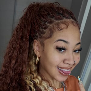 Destinee's Hair Headshot 4 of 5