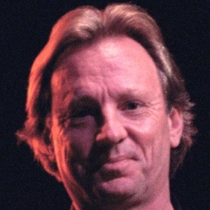 Dewey Bunnell - Bio, Family, Trivia | Famous Birthdays