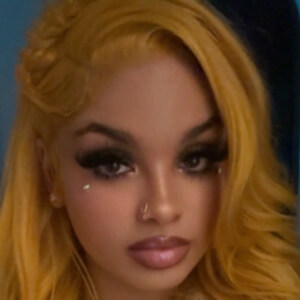 deyluvaaliyahh Headshot 2 of 3