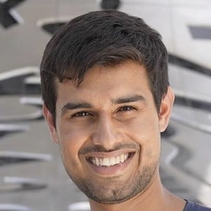 Dhruv Rathee Headshot 7 of 10