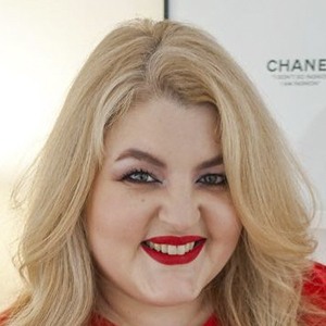 Diana Suvorova Headshot 6 of 10
