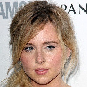 Diana Vickers Headshot 4 of 10