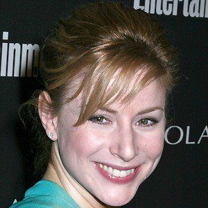Diane Neal - Bio, Family, Trivia | Famous Birthdays