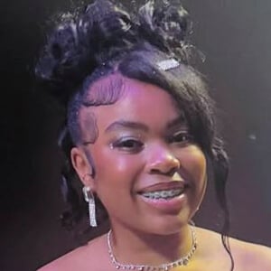 Diary's GRWM Headshot 5 of 6