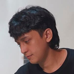 Dimas Senopati Headshot 4 of 4