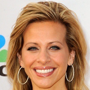 Dina Manzo Headshot 7 of 7