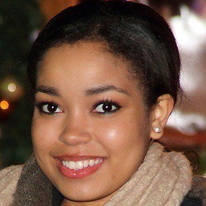 Dionne Bromfield Headshot 7 of 10