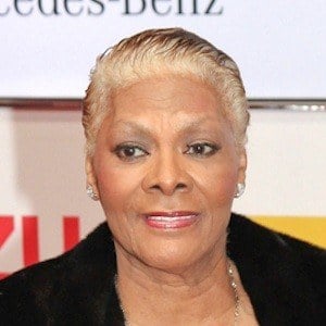 Dionne Warwick Headshot