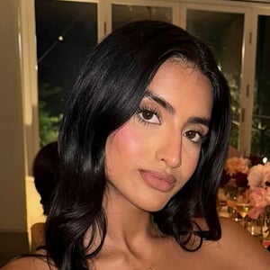 Diya Sharma Headshot 5 of 6