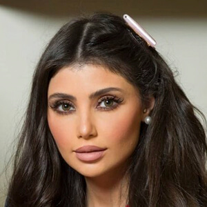 Dolly Ayash Headshot 2 of 7