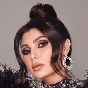 Dolly Ayash Headshot 6 of 7