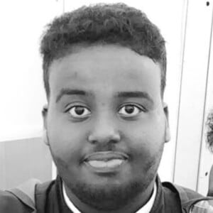 Doni Bobes Headshot