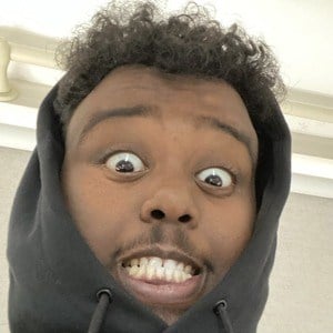 Doni Bobes Headshot