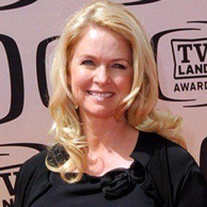 Donna Dixon - Bio, Family, Trivia | Famous Birthdays