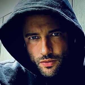 Donnie Bentley Headshot 2 of 5