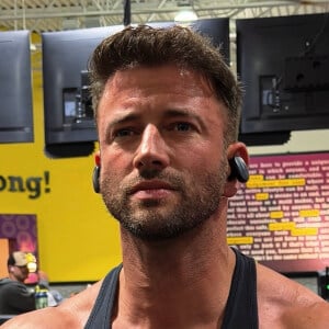 Donnie Bentley Headshot 4 of 5