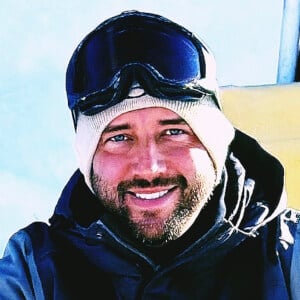 Donnie Bentley Headshot 5 of 5