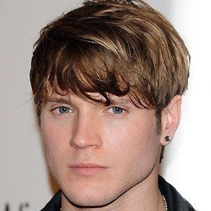 Dougie Poynter Headshot 10 of 10