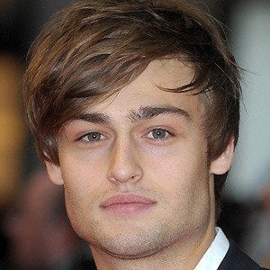 Douglas Booth at age 20