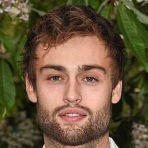 Douglas Booth Brasil