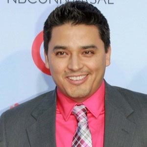 Douglas Spain - Bio, Family, Trivia | Famous Birthdays