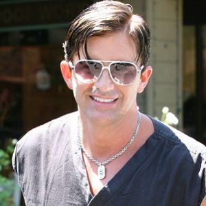 Robert Rey - Bio, Family, Trivia | Famous Birthdays