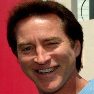 Drake Hogestyn Bio Family Trivia Famous Birthdays