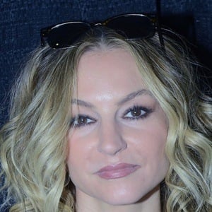 Drea De Matteo Headshot 7 of 10