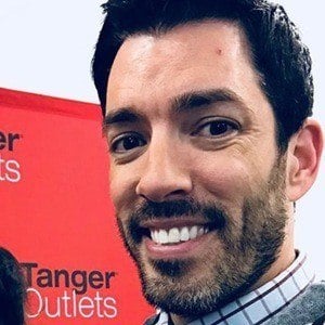 Drew Scott Headshot 6 of 9