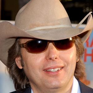 Dwight Yoakam Headshot 4 of 6