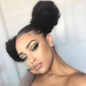 Dymond Goods - Bio, Family, Trivia | Famous Birthdays