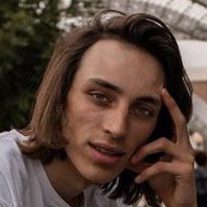 Eamon Samojla Headshot