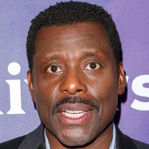 Eamonn Walker Headshot 3 of 5