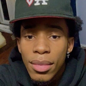 earlmate Headshot 2 of 3