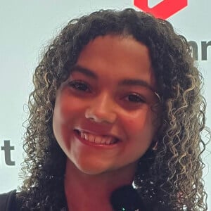 Echo Browne Headshot 2 of 4