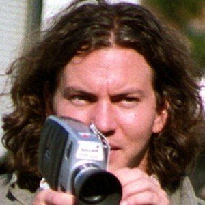 Eddie Vedder - Bio, Family, Trivia | Famous Birthdays