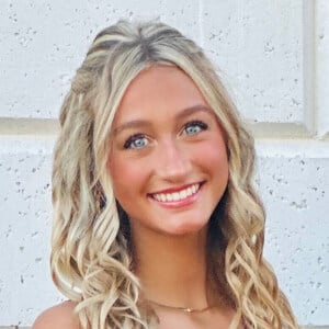 Eden Rees Headshot 2 of 4