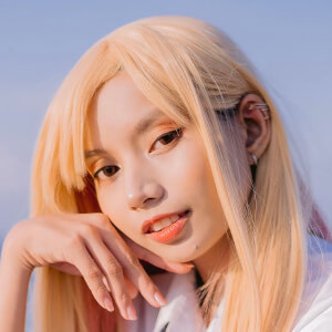 Edina Enriquez Headshot 2 of 2