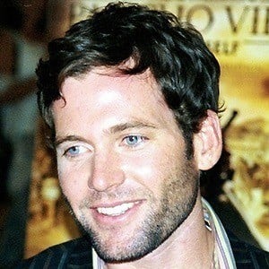 Eion Bailey Headshot 4 of 4