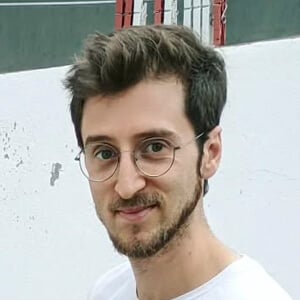 El Traductor de Ingeniería Headshot 2 of 2