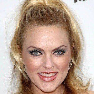 Elaine Hendrix at age 42