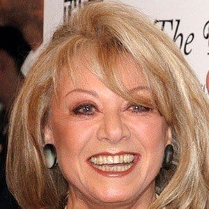 Elaine Paige Headshot 6 of 10