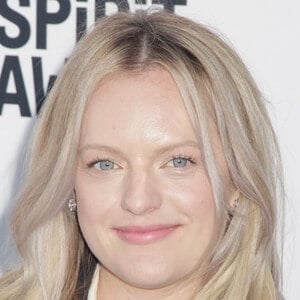 Elisabeth Moss at age 37